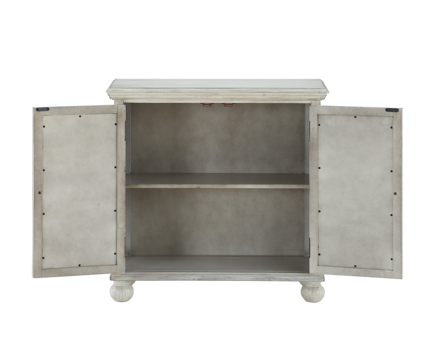 Poppy Accent Chest in White - 1000A70WH