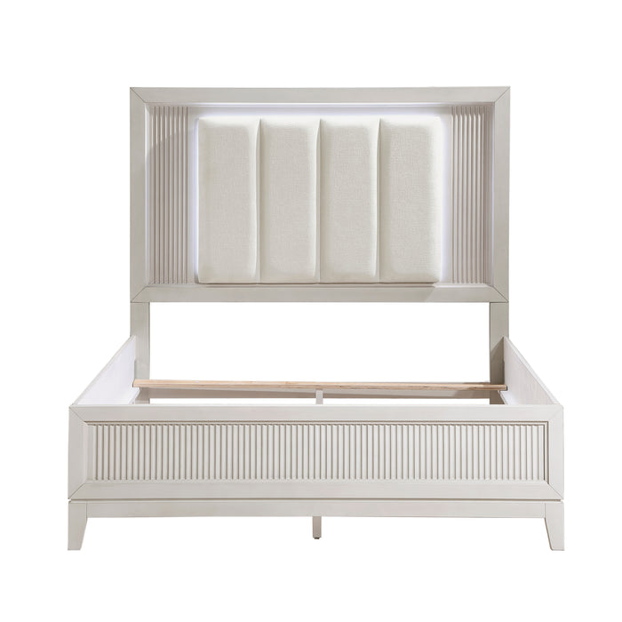 Florence Eastern King Bed in White - 1326K-1EK