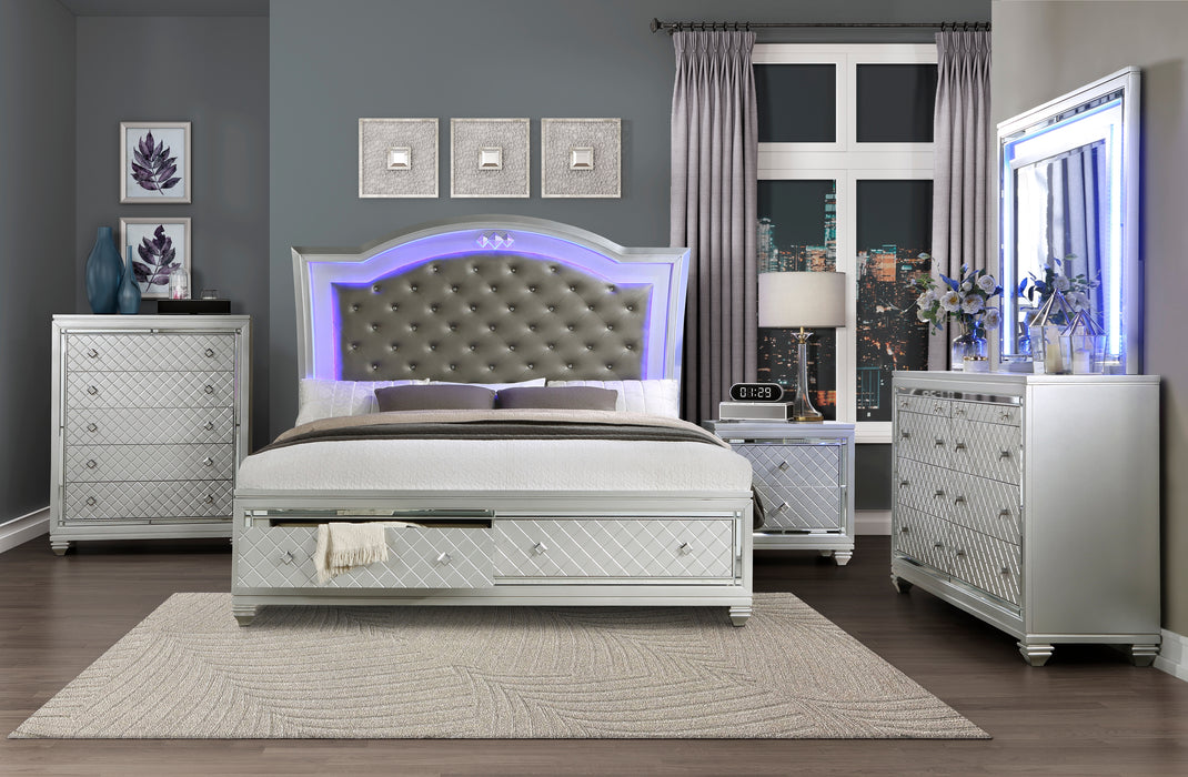 Leesa Eastern King Platform Bed with Footboard Storage in Gray/Metallic/Silver - 1430K-1EK