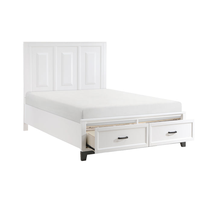 Garretson Queen Platform Bed with Footboard Storage in White - 1450WH-1