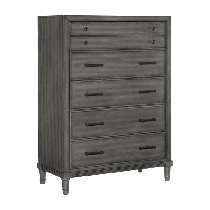 Wittenberry Chest in Gray - 1573-9