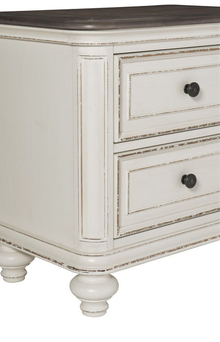 Baylesford Nightstand in White - 1624W-4