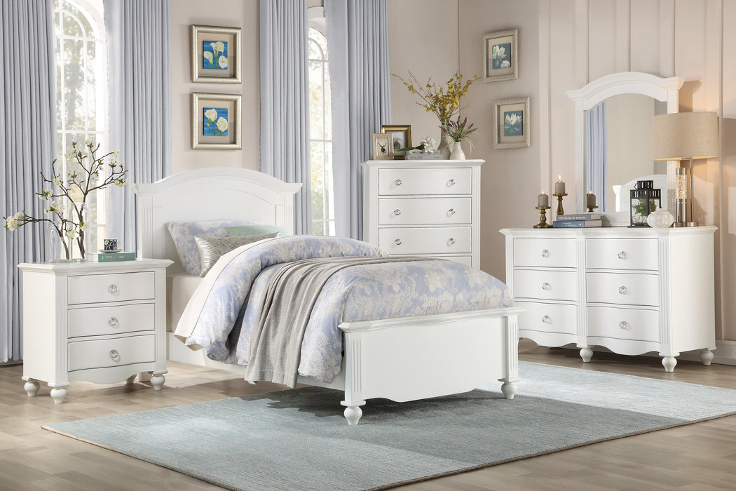 Meghan Full Bed in White - 2058WHF-1