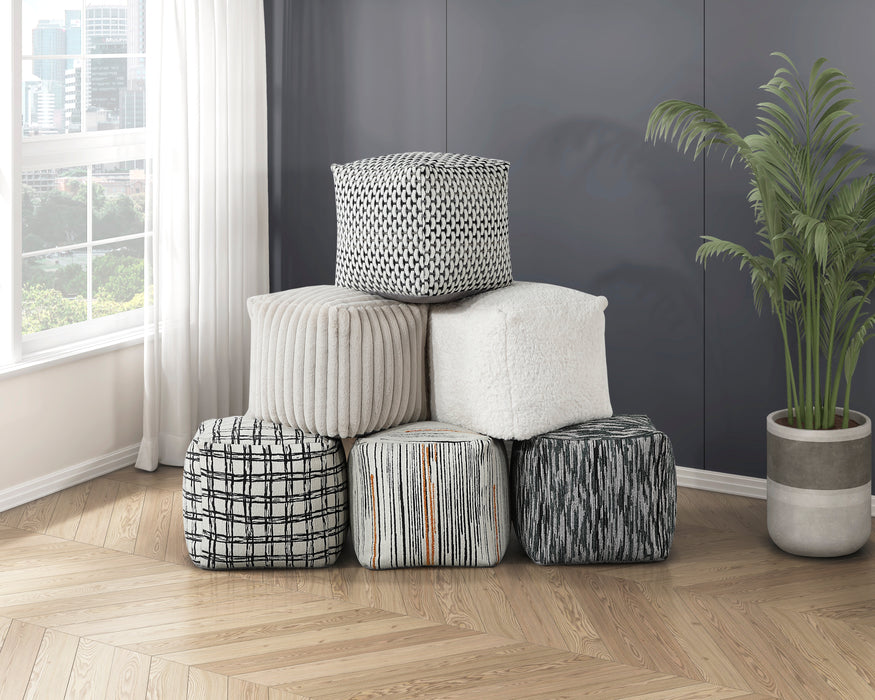 Lundy Pouf in Black/Gray/White - P31016